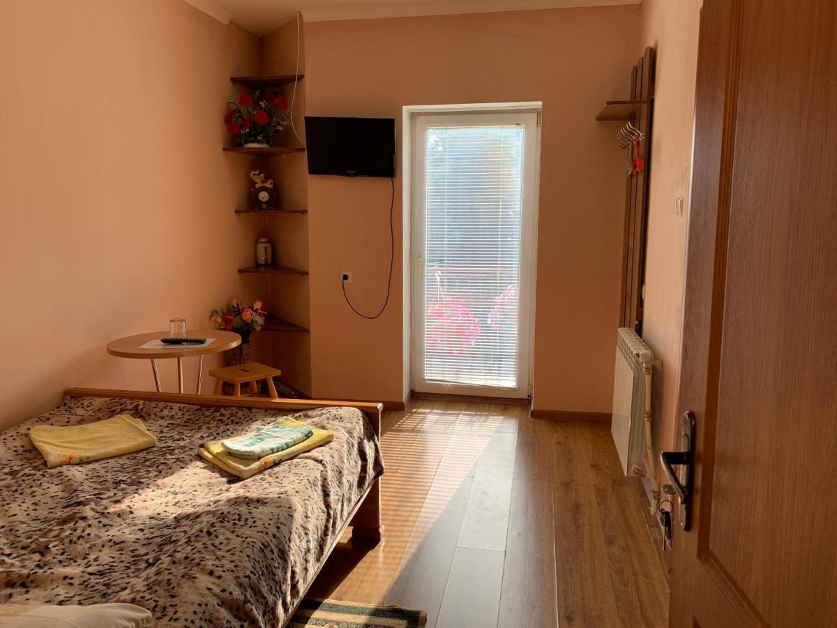 Дідів Рай Hotel Volovets Luaran gambar