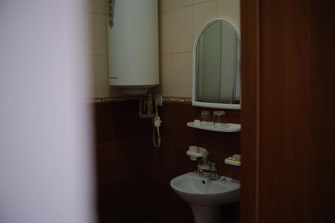 Дідів Рай Hotel Volovets Luaran gambar
