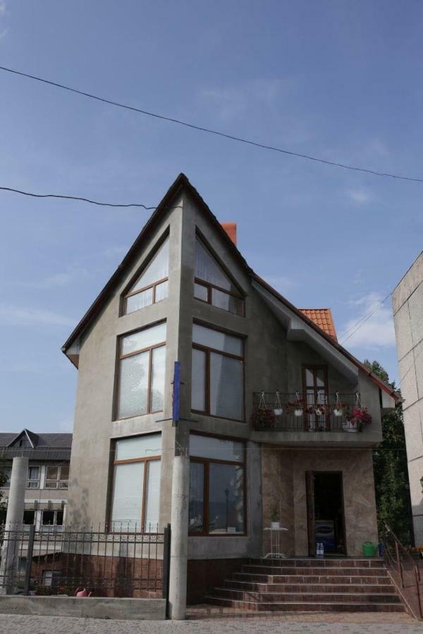 Дідів Рай Hotel Volovets Luaran gambar