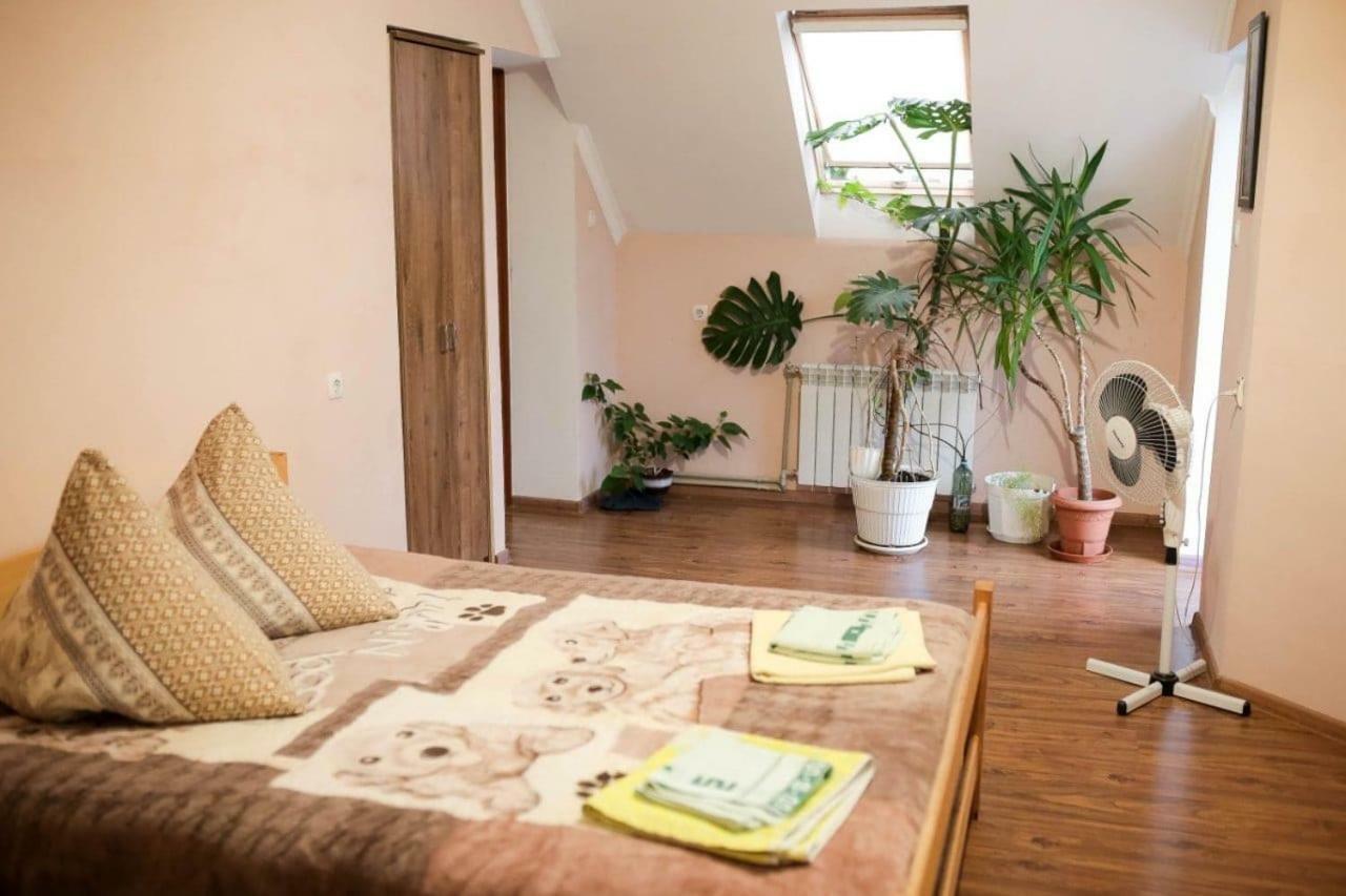 Дідів Рай Hotel Volovets Luaran gambar