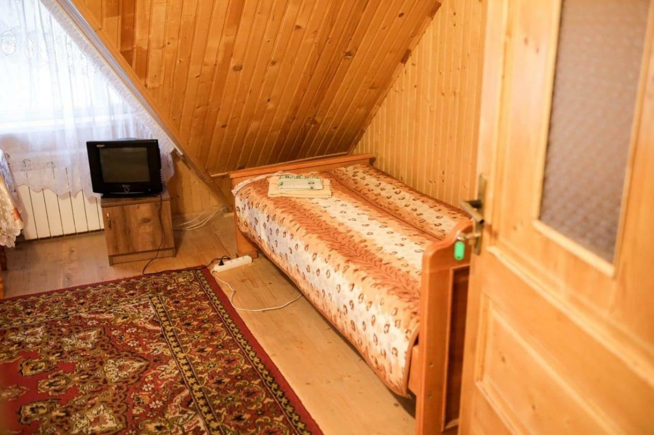 Дідів Рай Hotel Volovets Luaran gambar